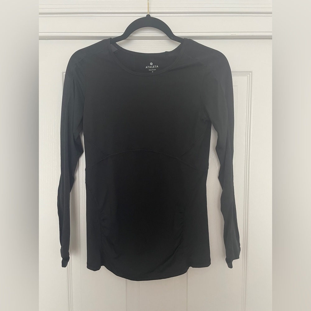Athleta Long Sleeve Top.